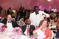 Liste des invités du gala de la Fondation Children of Africa